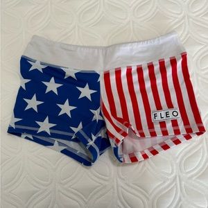 Fleo - USA 3.25” Short (M)